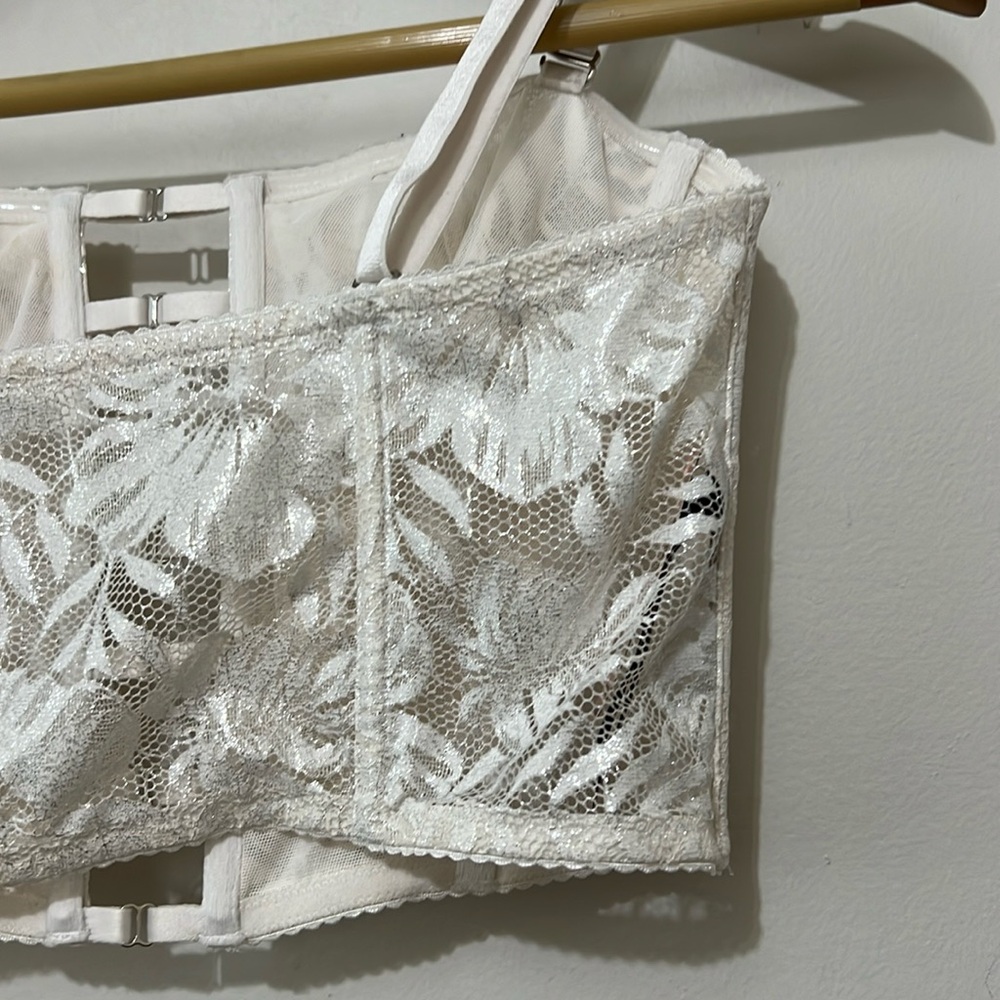 Victoria’s Secret Unlined Strapless - Picture 8 of 12